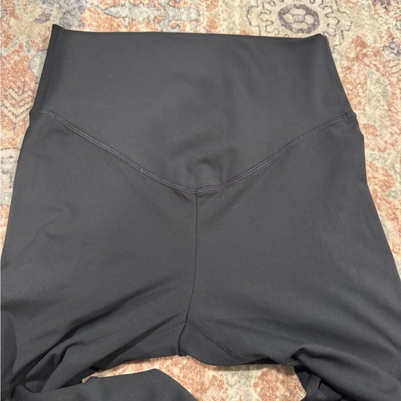 Ptula Maternity Leggings - Picture 2 of 3